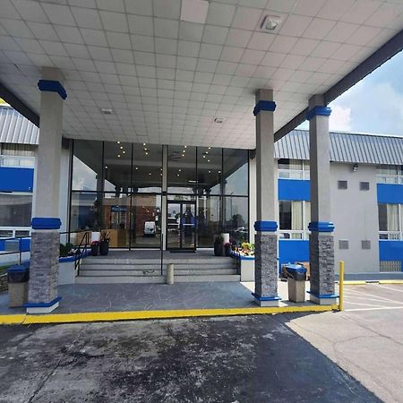 Days Inn By Wyndham Fort Wright Cincinnati Area Ngoại thất bức ảnh