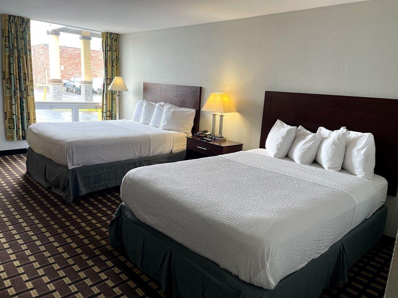 Days Inn By Wyndham Fort Wright Cincinnati Area Ngoại thất bức ảnh