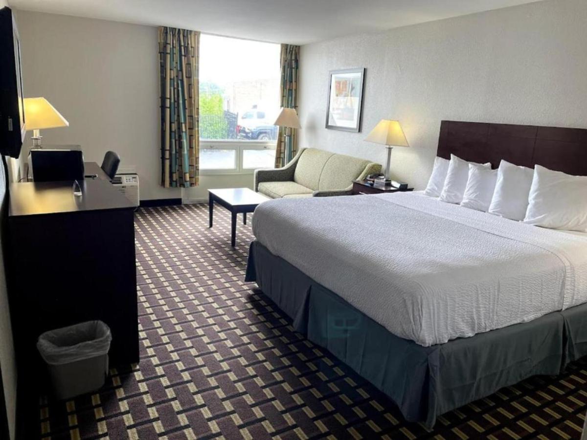 Days Inn By Wyndham Fort Wright Cincinnati Area Ngoại thất bức ảnh