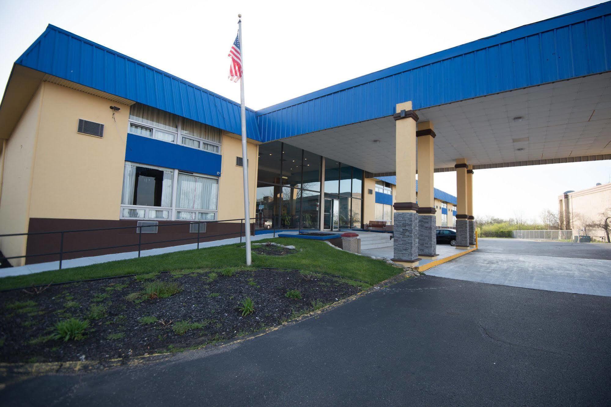 Days Inn By Wyndham Fort Wright Cincinnati Area Ngoại thất bức ảnh