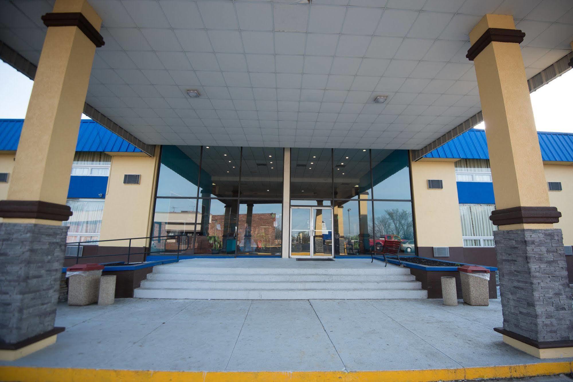 Days Inn By Wyndham Fort Wright Cincinnati Area Ngoại thất bức ảnh