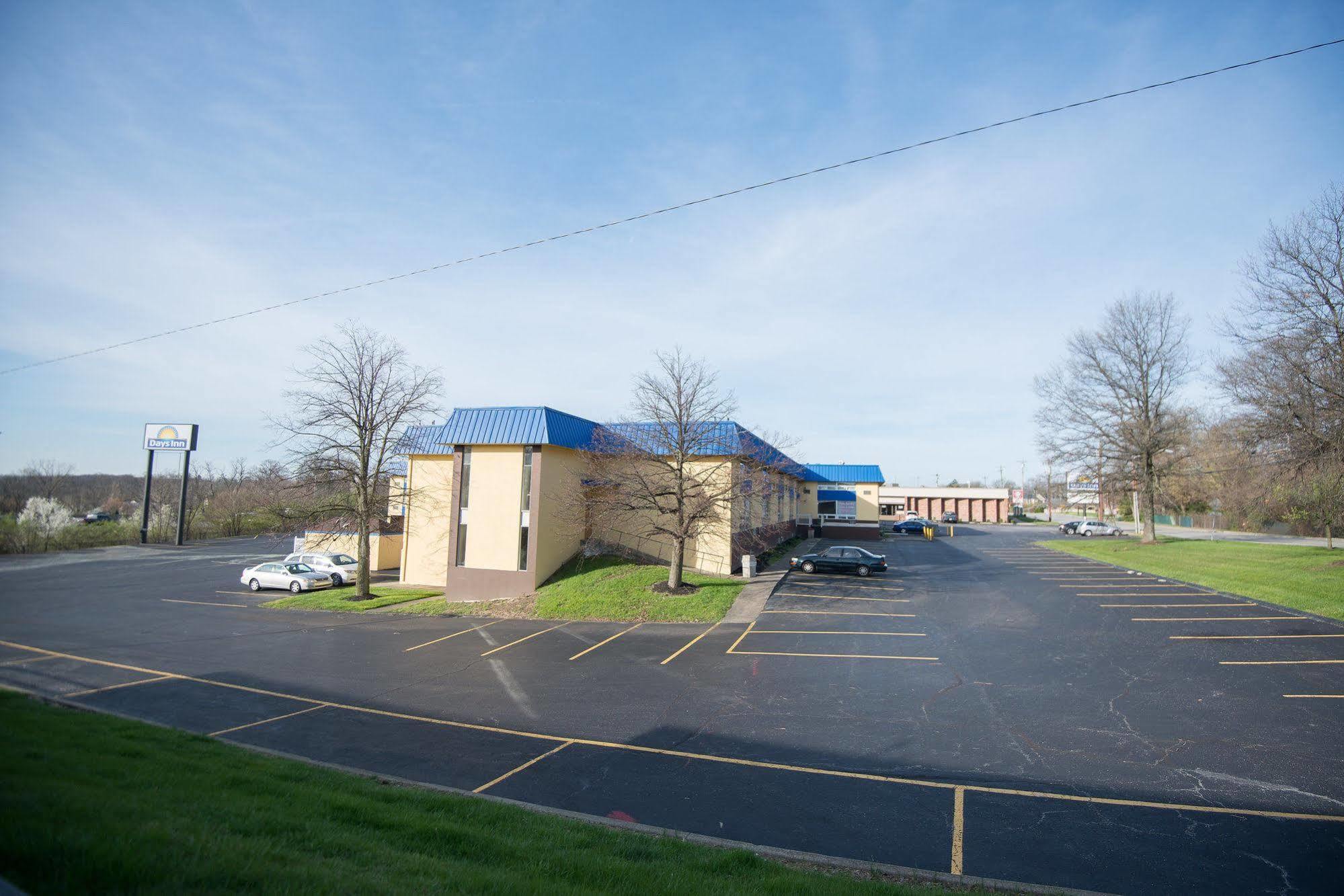 Days Inn By Wyndham Fort Wright Cincinnati Area Ngoại thất bức ảnh